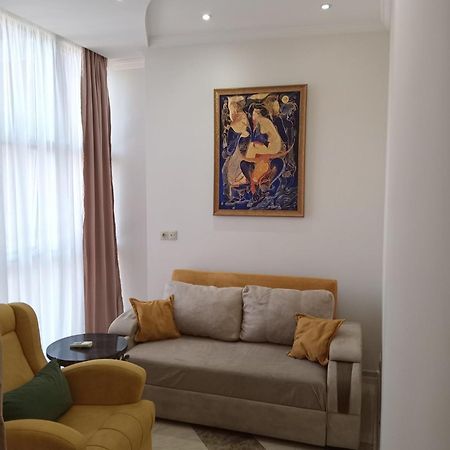 Apartment Face Batumi Eksteriør billede